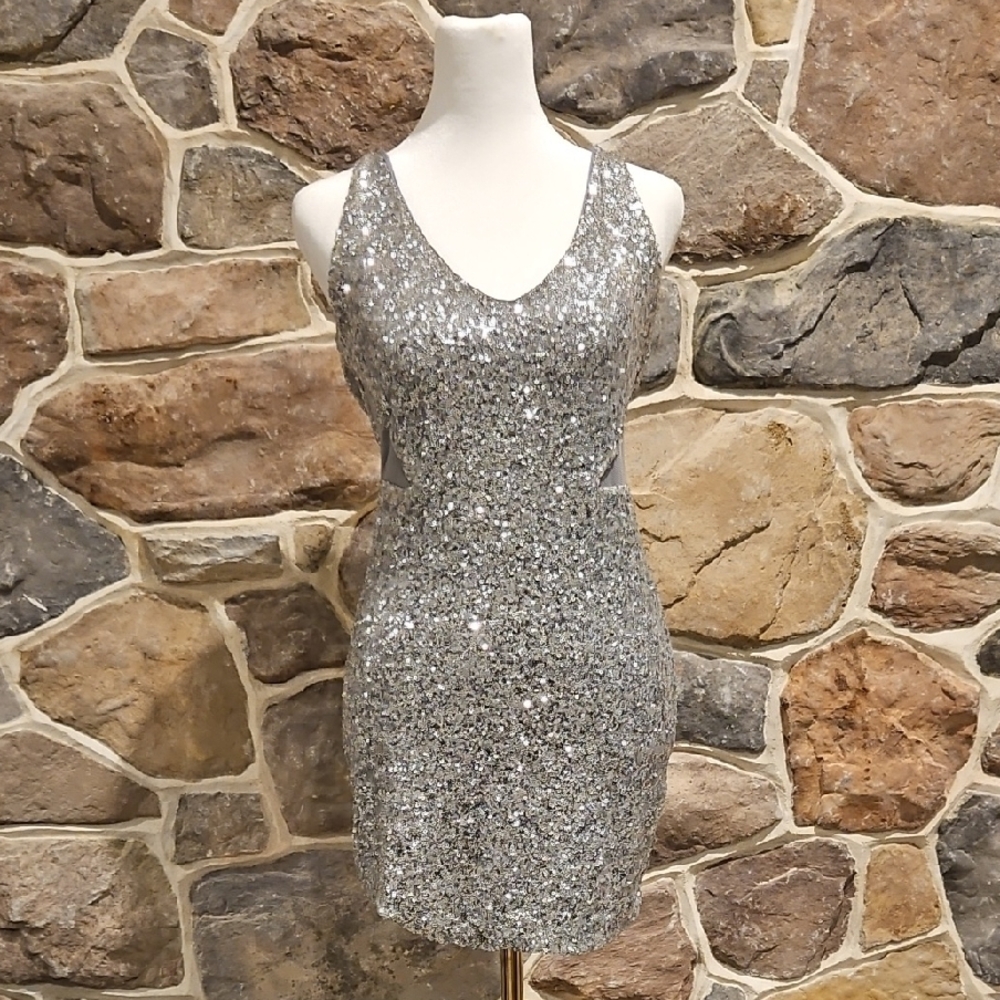 Bebe Silver Sequin Sheath Dress V-Neck Sleeveless